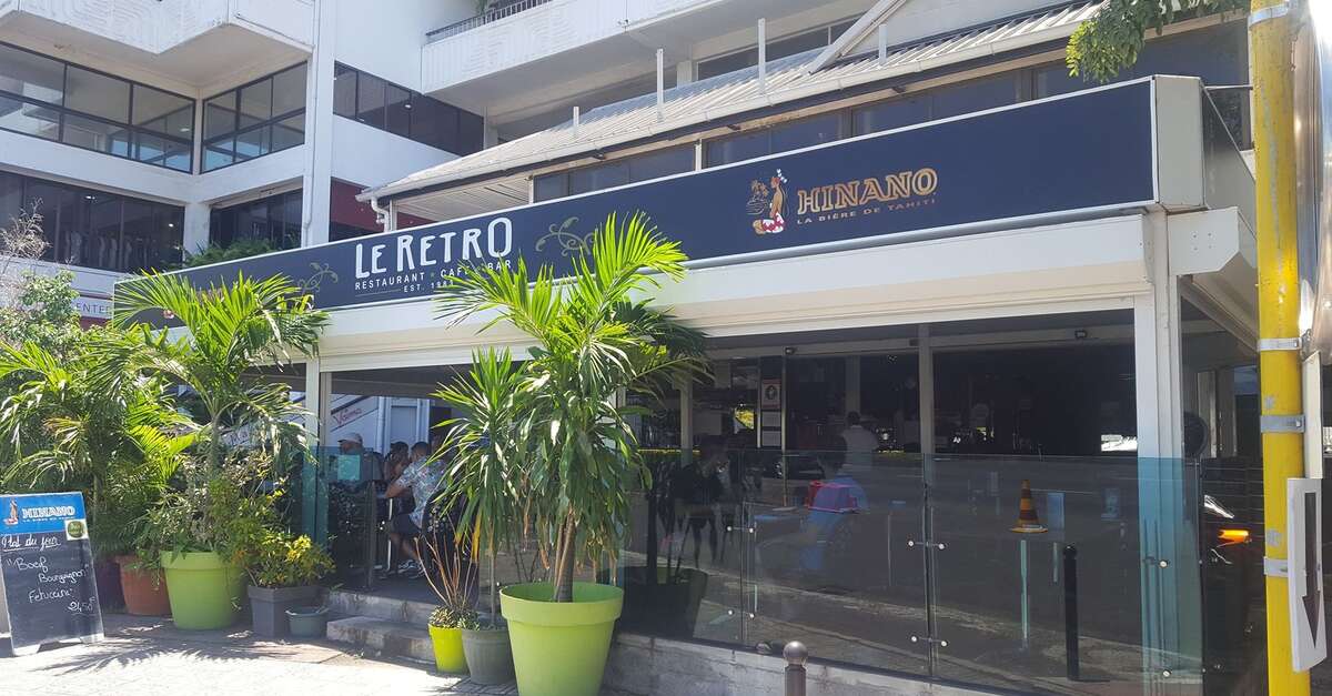 le-retro-papeete-bar-terrasse.jpeg (104 KB)
